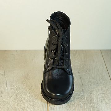 Дом Ботинка