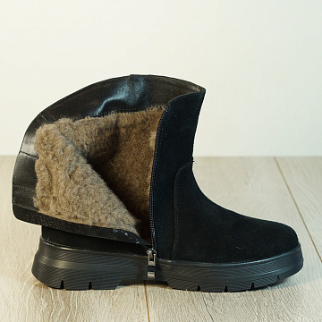 Дом Ботинка