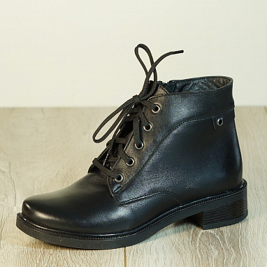 Дом Ботинка