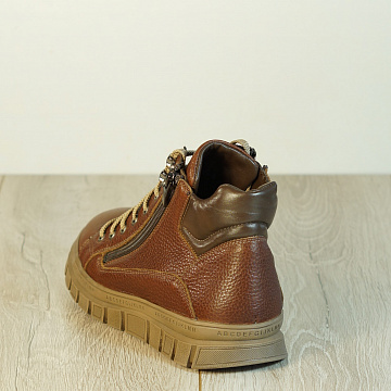 Дом Ботинка