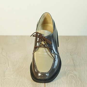 Дом Ботинка