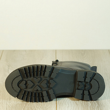 Дом Ботинка