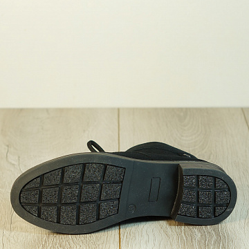 Дом Ботинка