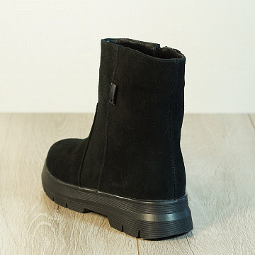 Дом Ботинка