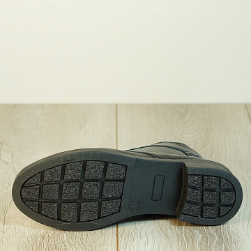 Дом Ботинка